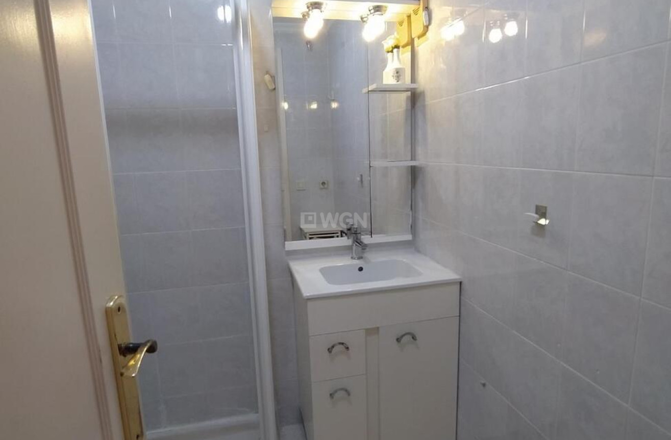 Resale - Apartment / flat - Torrevieja - Acequion