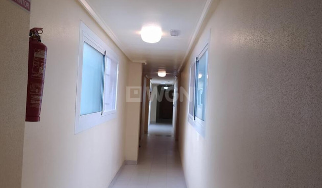 Resale - Apartment / flat - Torrevieja - Acequion