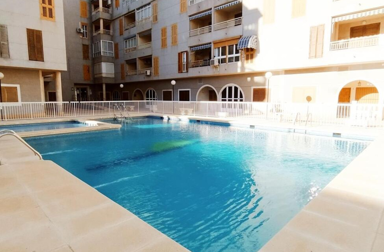 Reventa - Apartamento / piso - Torrevieja - Acequion