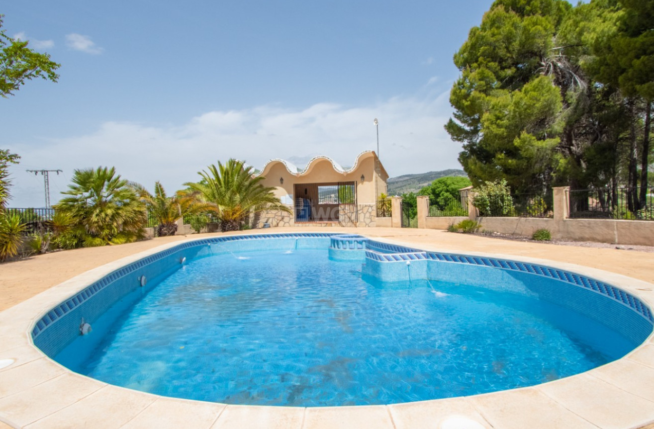 Resale - Villa - Ibi - Costa Blanca