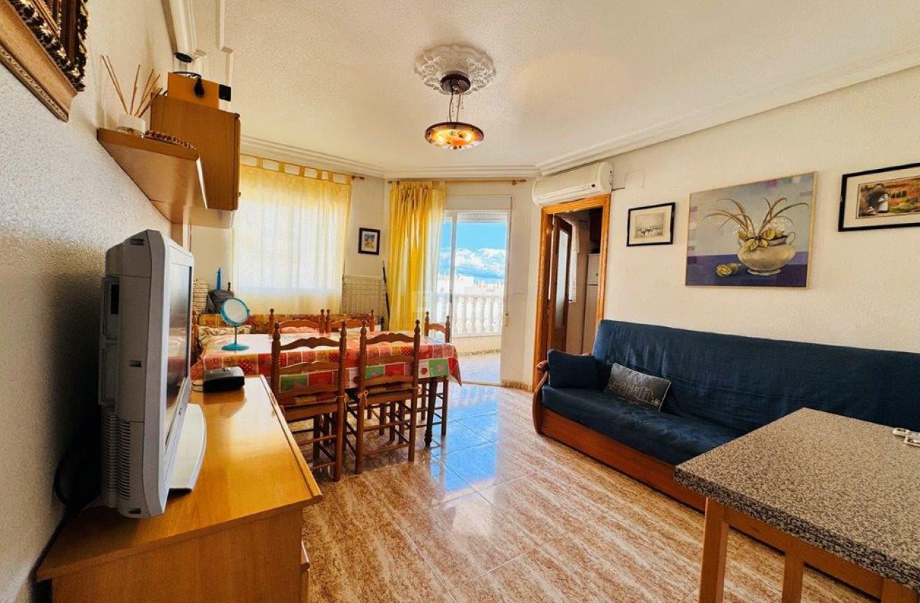 Resale - Apartment / flat - La Mata - Costa Blanca