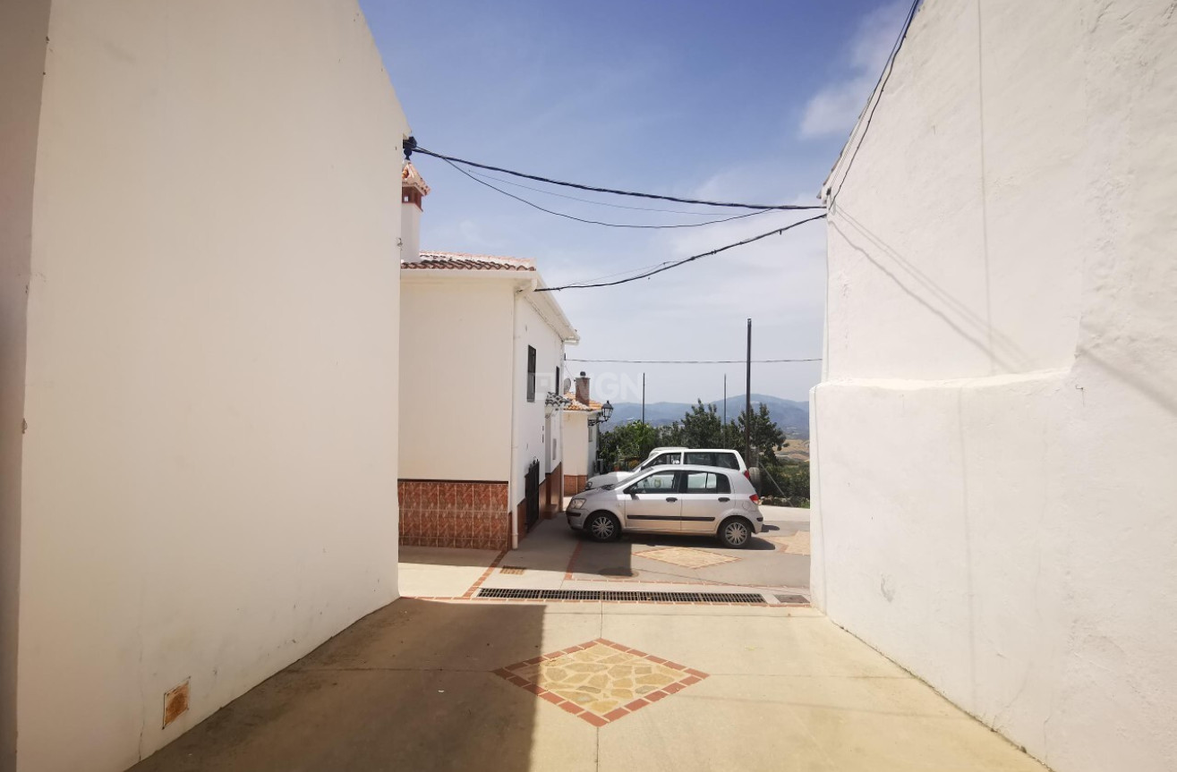 Resale - Townhouse - Periana - Inland