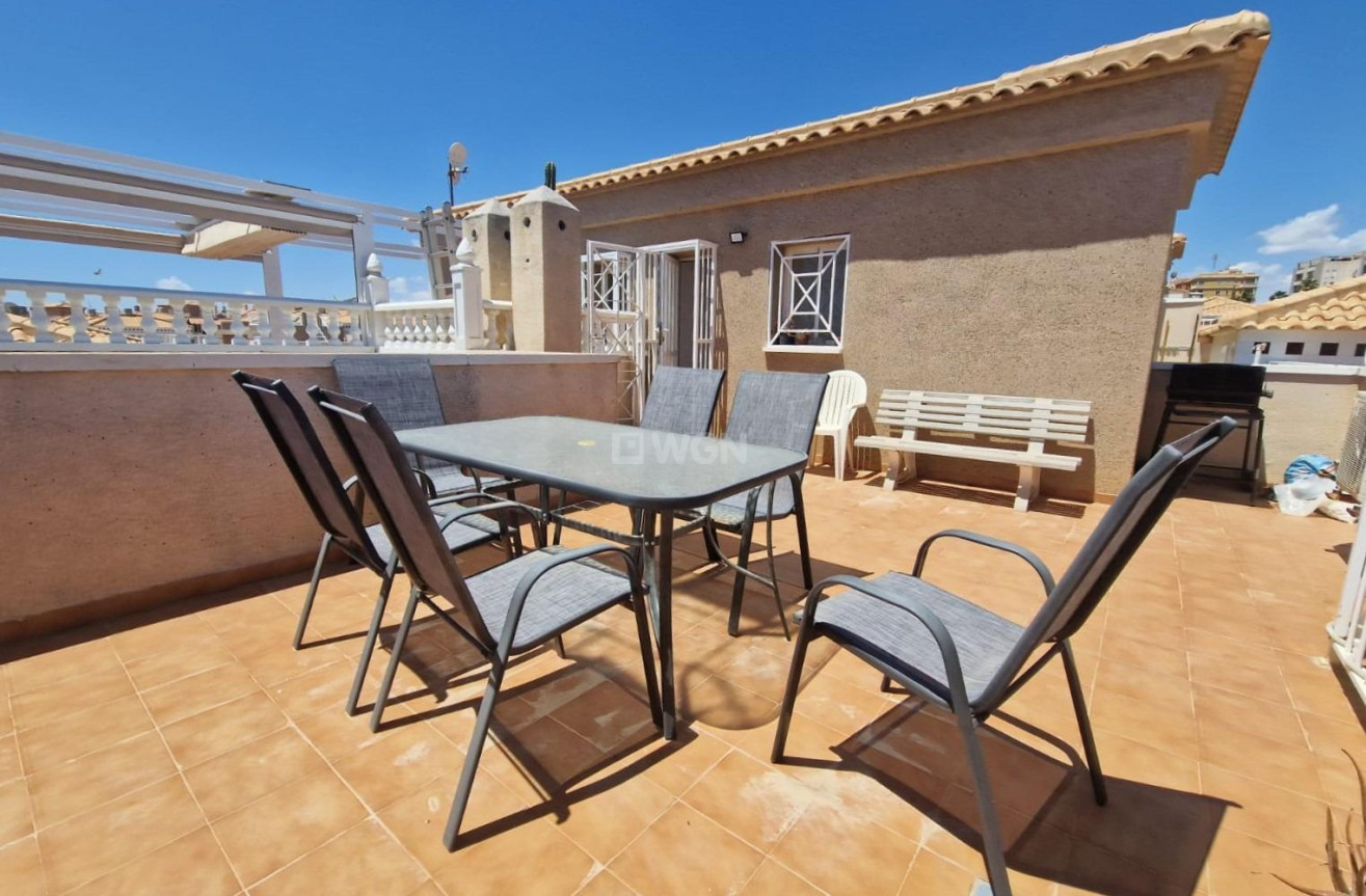 Resale - Bungalow - Torrevieja - Aguas Nuevas 1