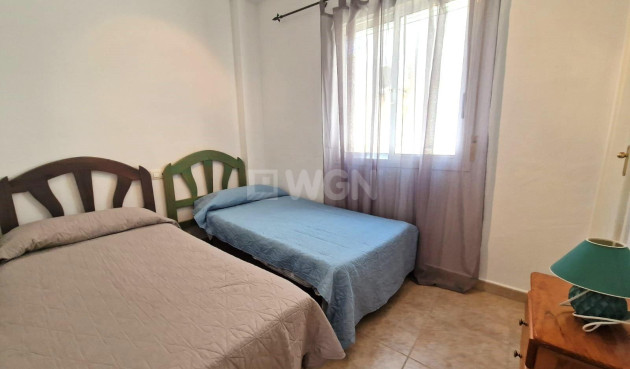 Resale - Bungalow - Torrevieja - Aguas Nuevas 1