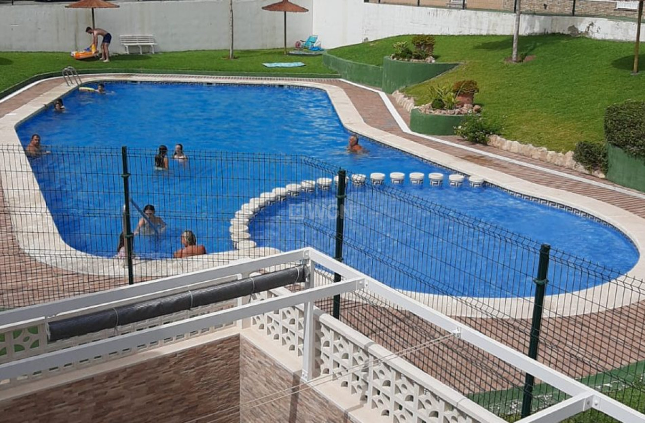 Resale - Bungalow - Torrevieja - Costa Blanca