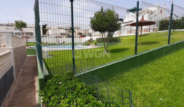 Resale - Bungalow - Torrevieja - Costa Blanca