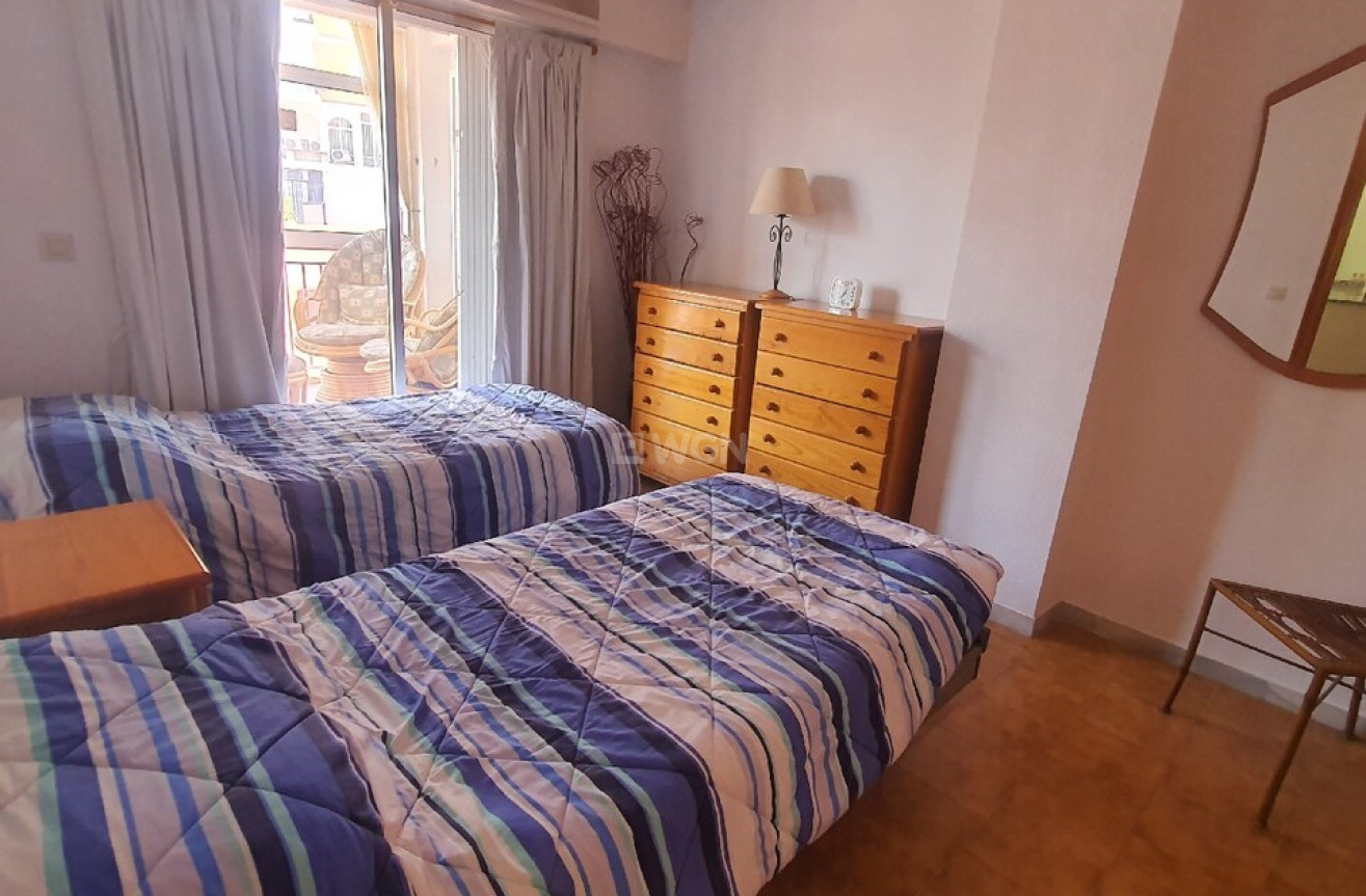 Resale - Apartment / flat - Mar Azul - La Veleta Torrevieja - Costa Blanca