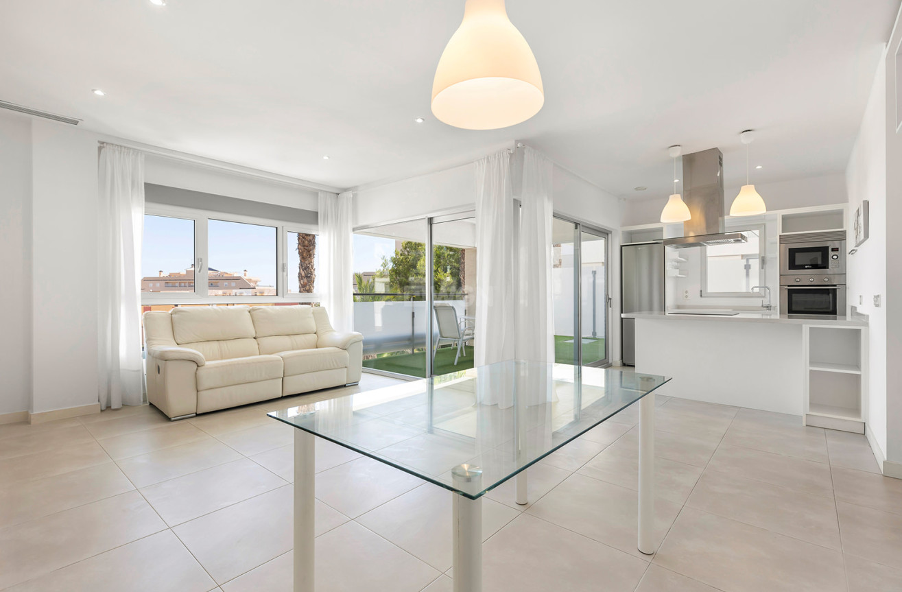 Resale - Apartment / flat - Orihuela Costa - Costa Blanca