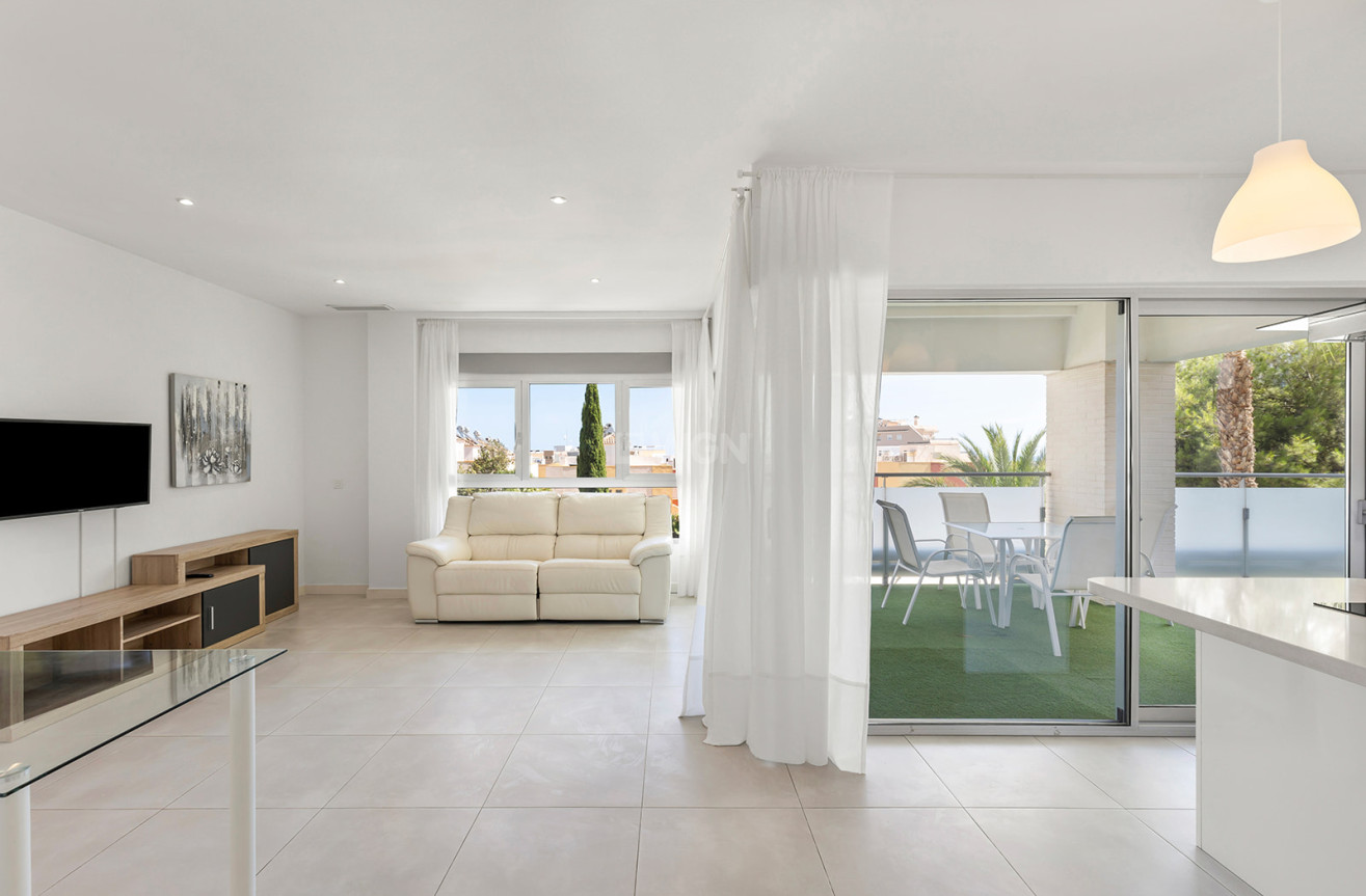 Resale - Apartment / flat - Orihuela Costa - Costa Blanca