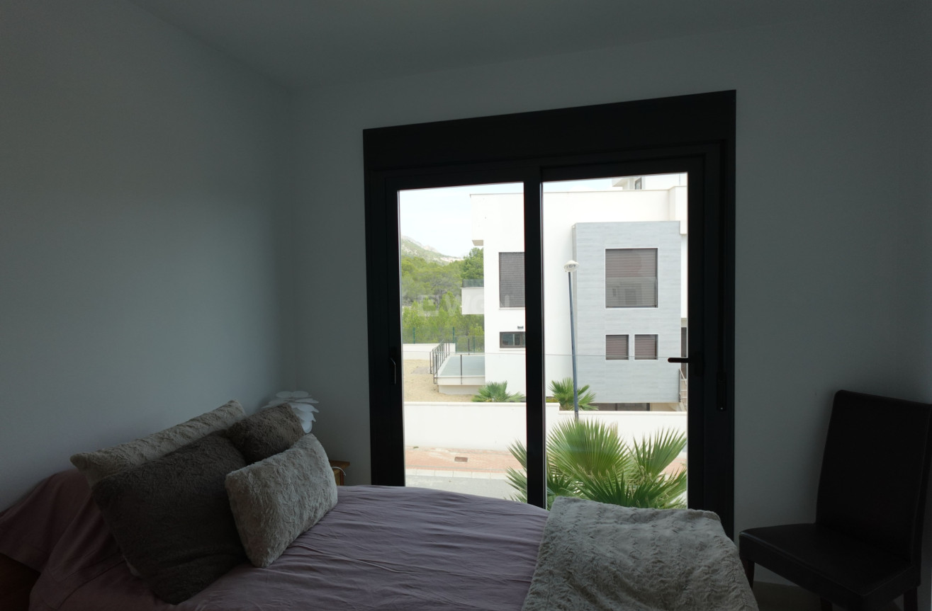 Resale - Townhouse - La Nucía - Costa Blanca