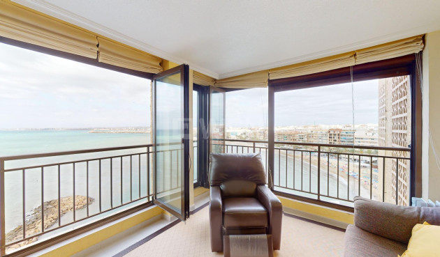 Resale - Apartment / flat - Torrevieja - Playa del Cura