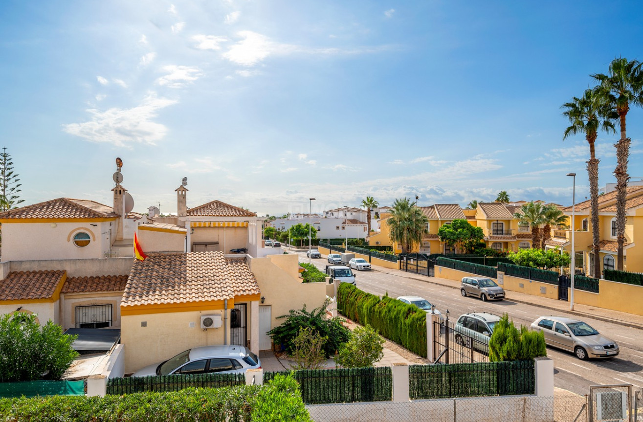 Resale - Villa - Orihuela Costa - Costa Blanca