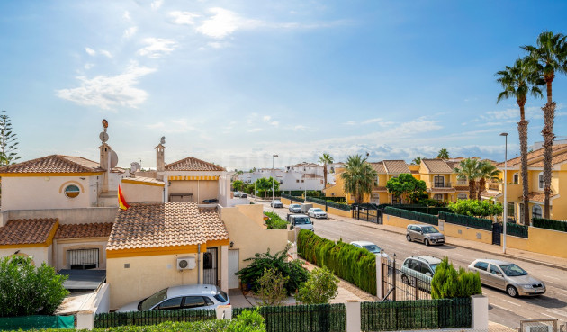 Resale - Villa - Orihuela Costa - Costa Blanca