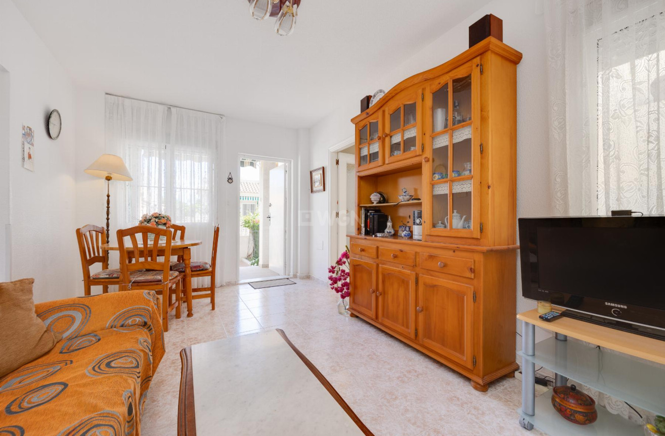 Odsprzedaż - Bungalow - Orihuela Costa - Costa Blanca