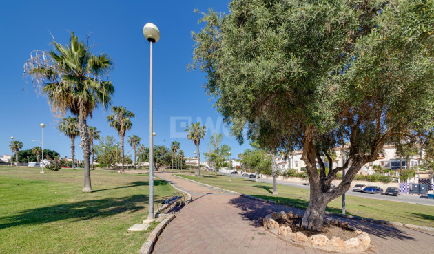 Odsprzedaż - Bungalow - Orihuela Costa - Costa Blanca