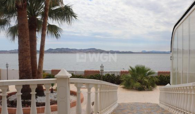 Odsprzedaż - Villa - La Manga del Mar Menor - Km 17