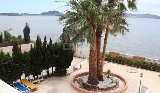 Odsprzedaż - Villa - La Manga del Mar Menor - Km 17