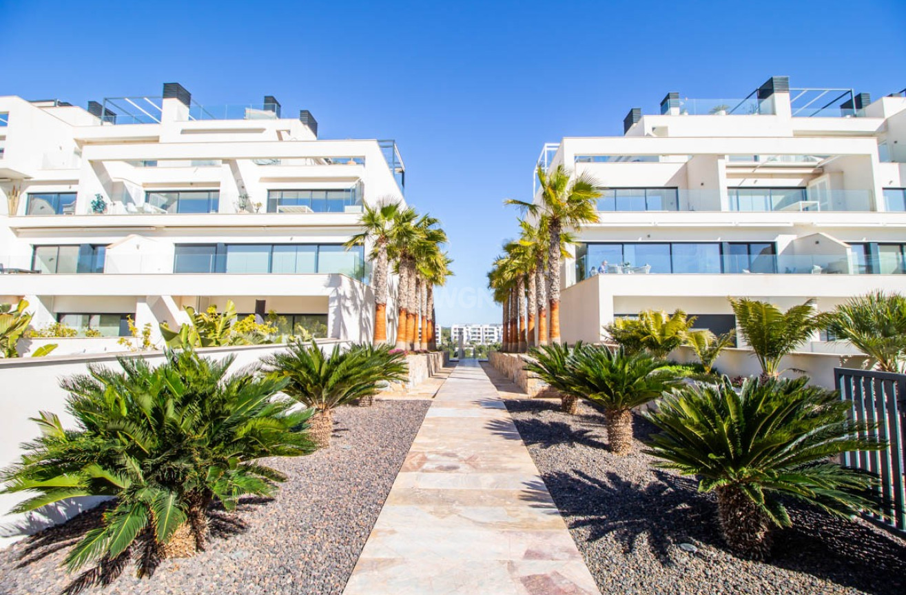 Resale - Apartment / flat - Orihuela Costa - Costa Blanca