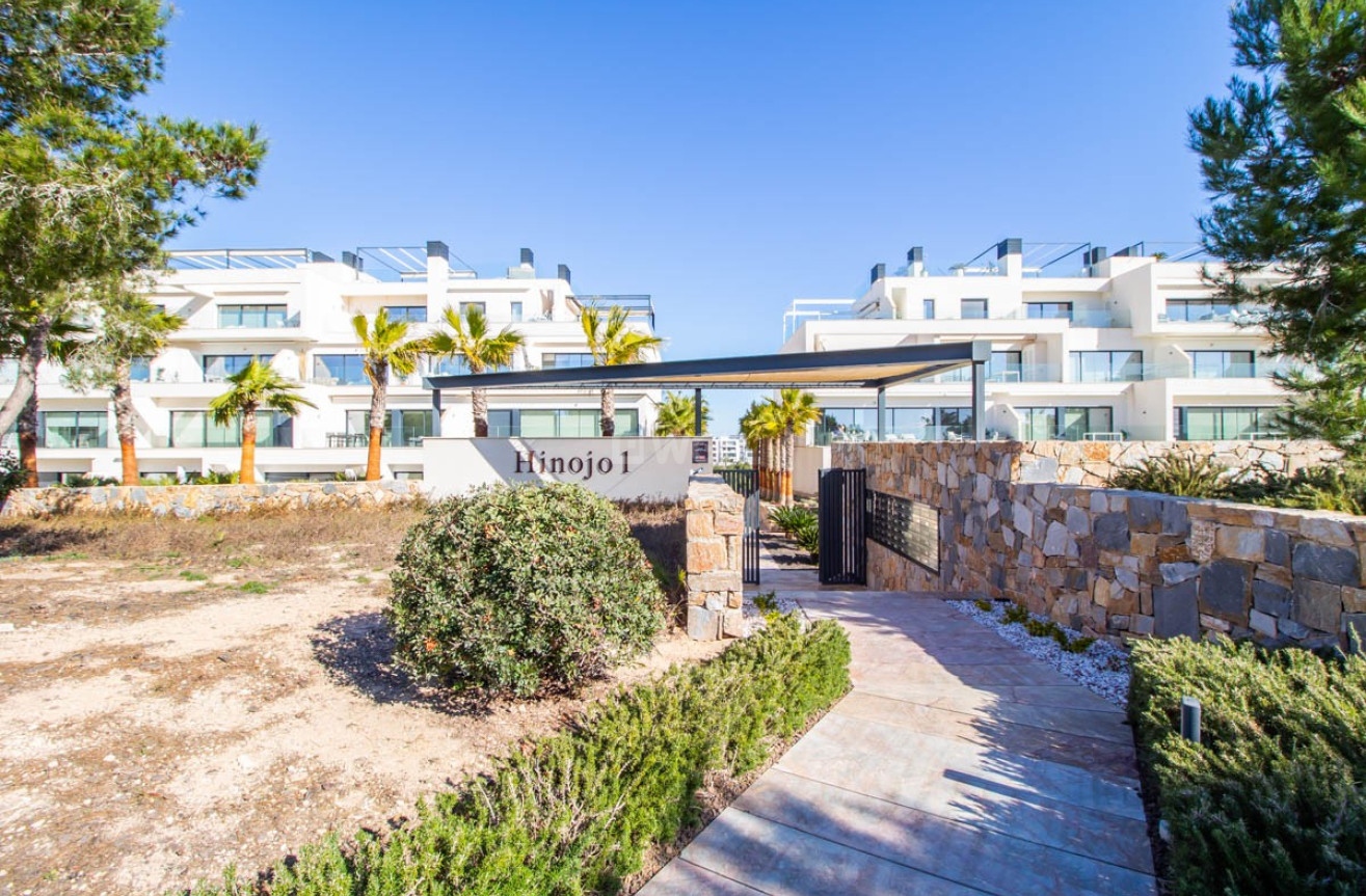 Resale - Apartment / flat - Orihuela Costa - Costa Blanca