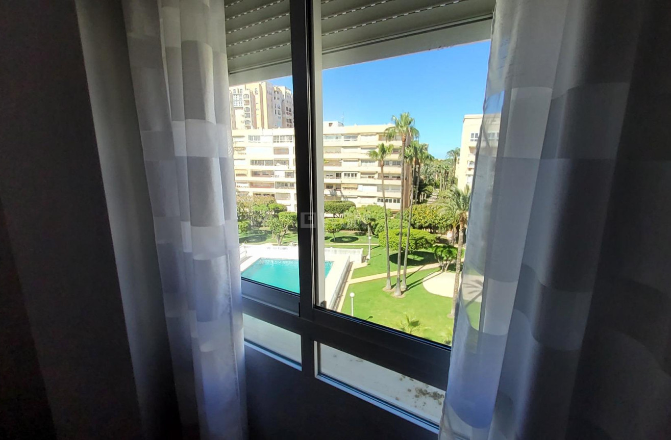 Resale - Penthouse - Torrevieja - Playa de los Locos