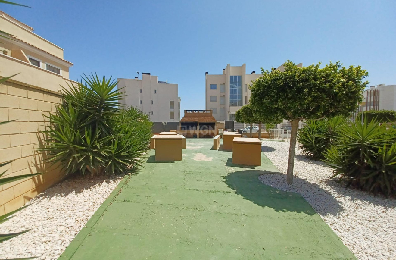 Resale - Apartment / flat - Orihuela Costa - Los Dolses