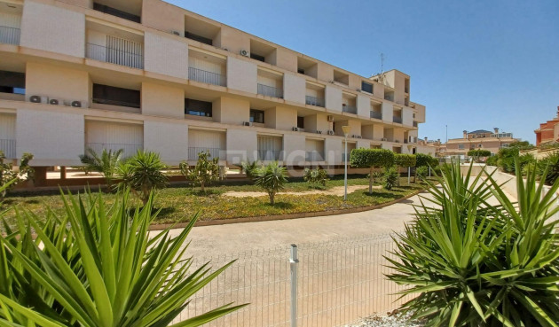 Resale - Apartment / flat - Orihuela Costa - Los Dolses