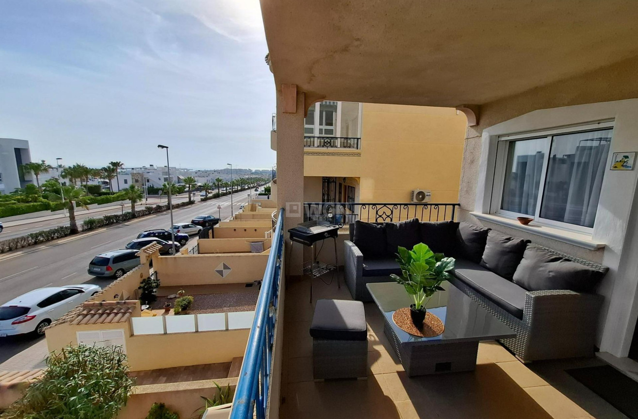 Resale - Apartment / flat - Torrevieja - Los Altos