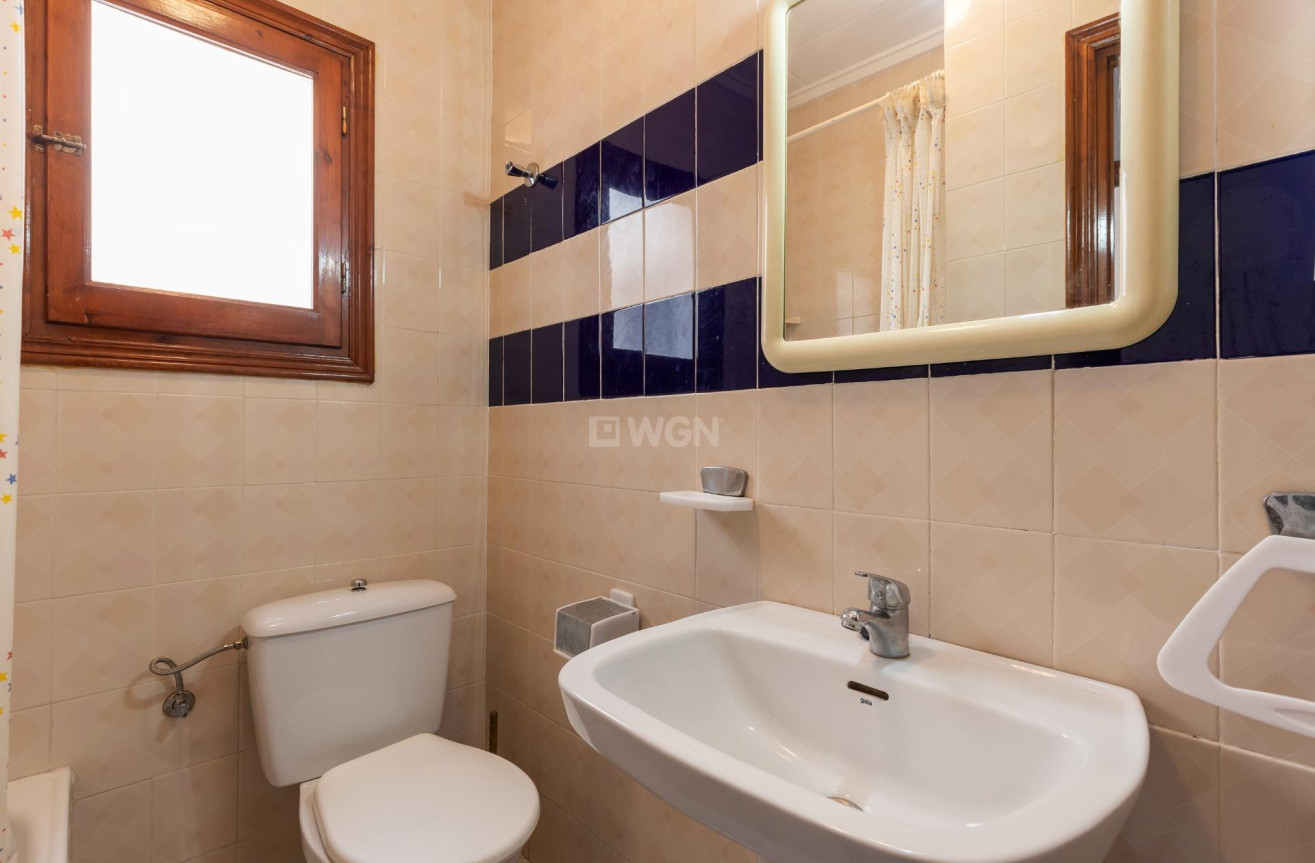 Resale - Bungalow - Torrevieja - San Luis