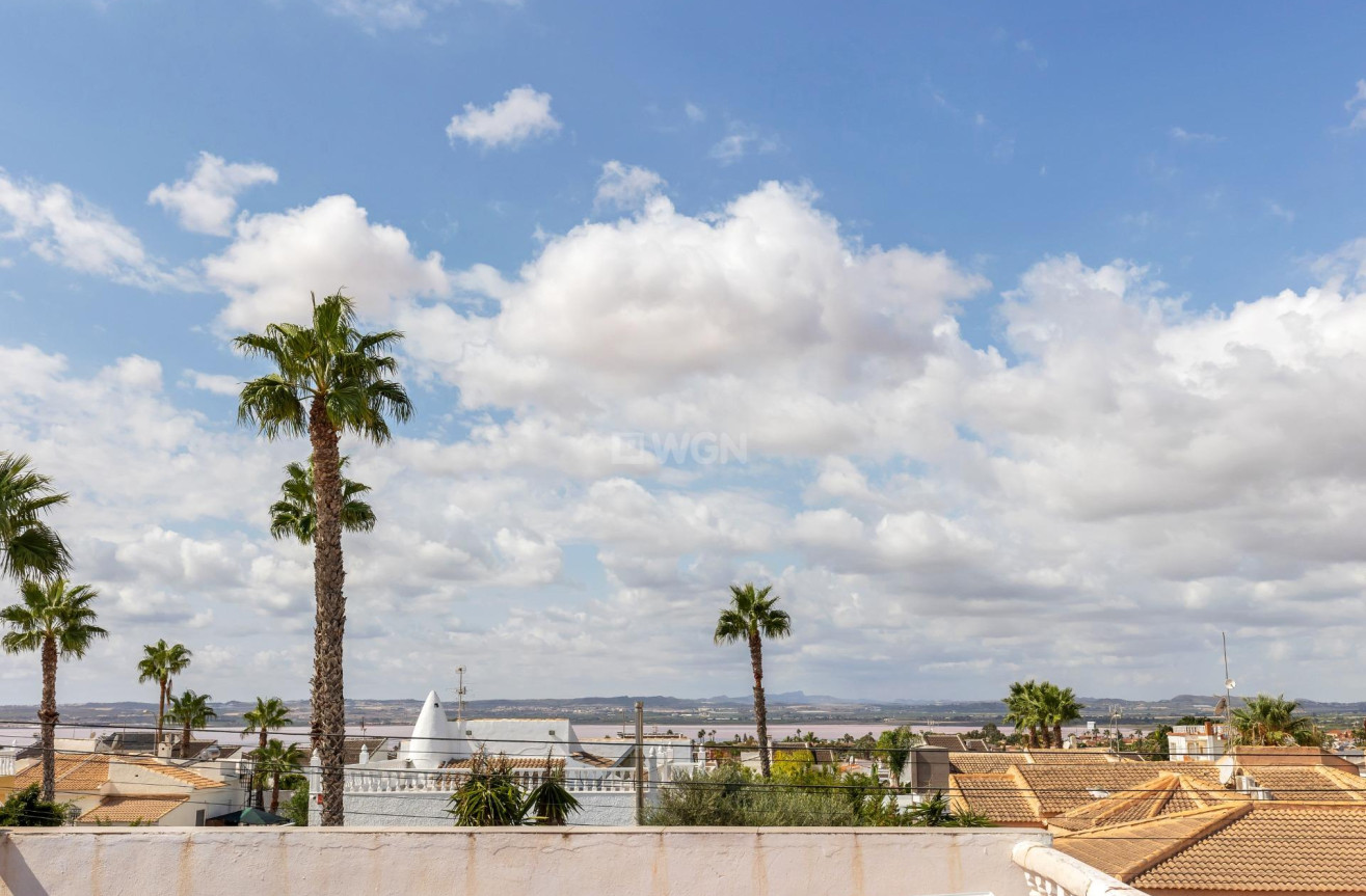 Resale - Bungalow - Torrevieja - San Luis