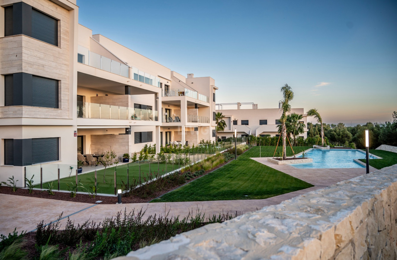 Resale - Apartment / flat - Pilar de la Horadada - Costa Blanca