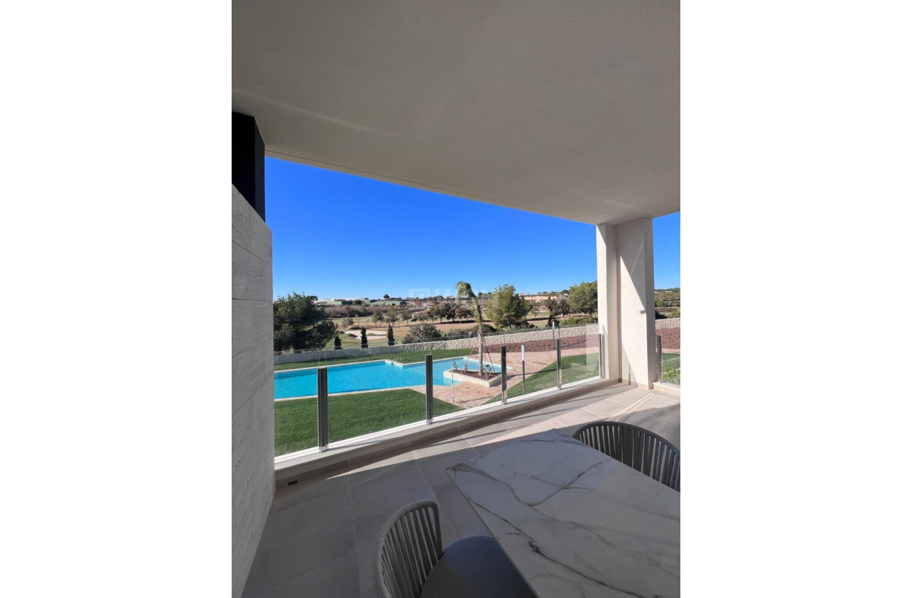 Resale - Apartment / flat - Pilar de la Horadada - Costa Blanca