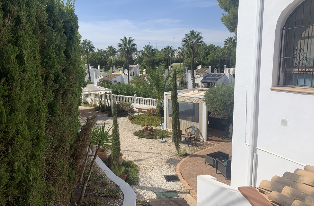 Resale - Villa - Villamartin - Costa Blanca