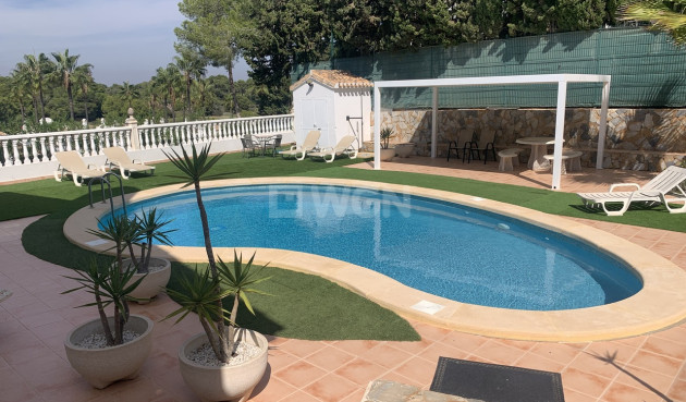 Resale - Villa - Villamartin - Costa Blanca