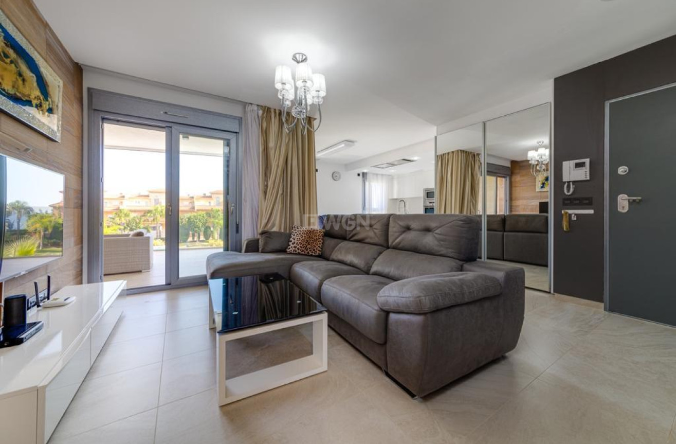 Resale - Apartment / flat - Orihuela Costa - Cabo Roig