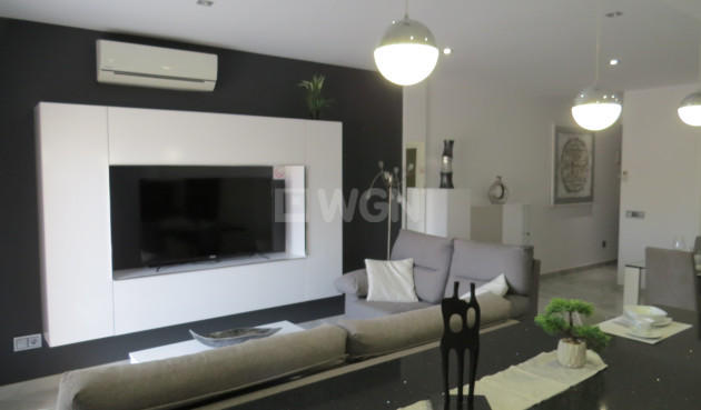 Resale - Apartment / flat - Guardamar del Segura - Costa Blanca