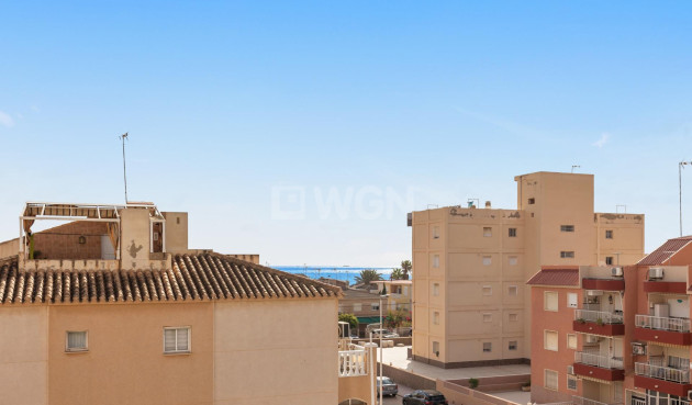 Resale - Apartment / flat - Torrevieja - La Mata