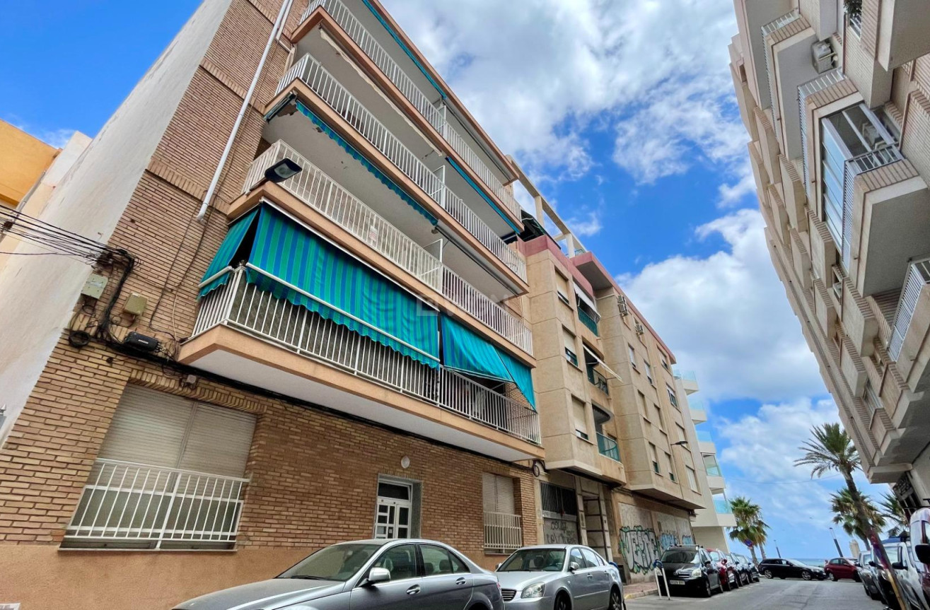 Reventa - Apartamento / piso - Torrevieja - Playa del Cura