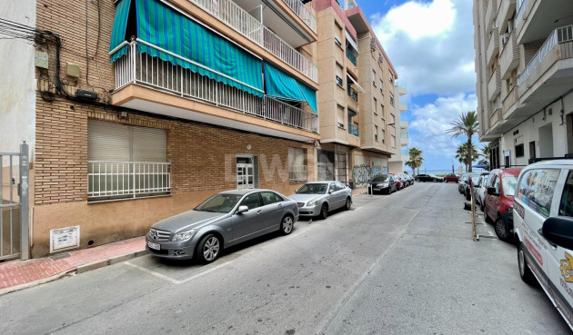 Reventa - Apartamento / piso - Torrevieja - Playa del Cura