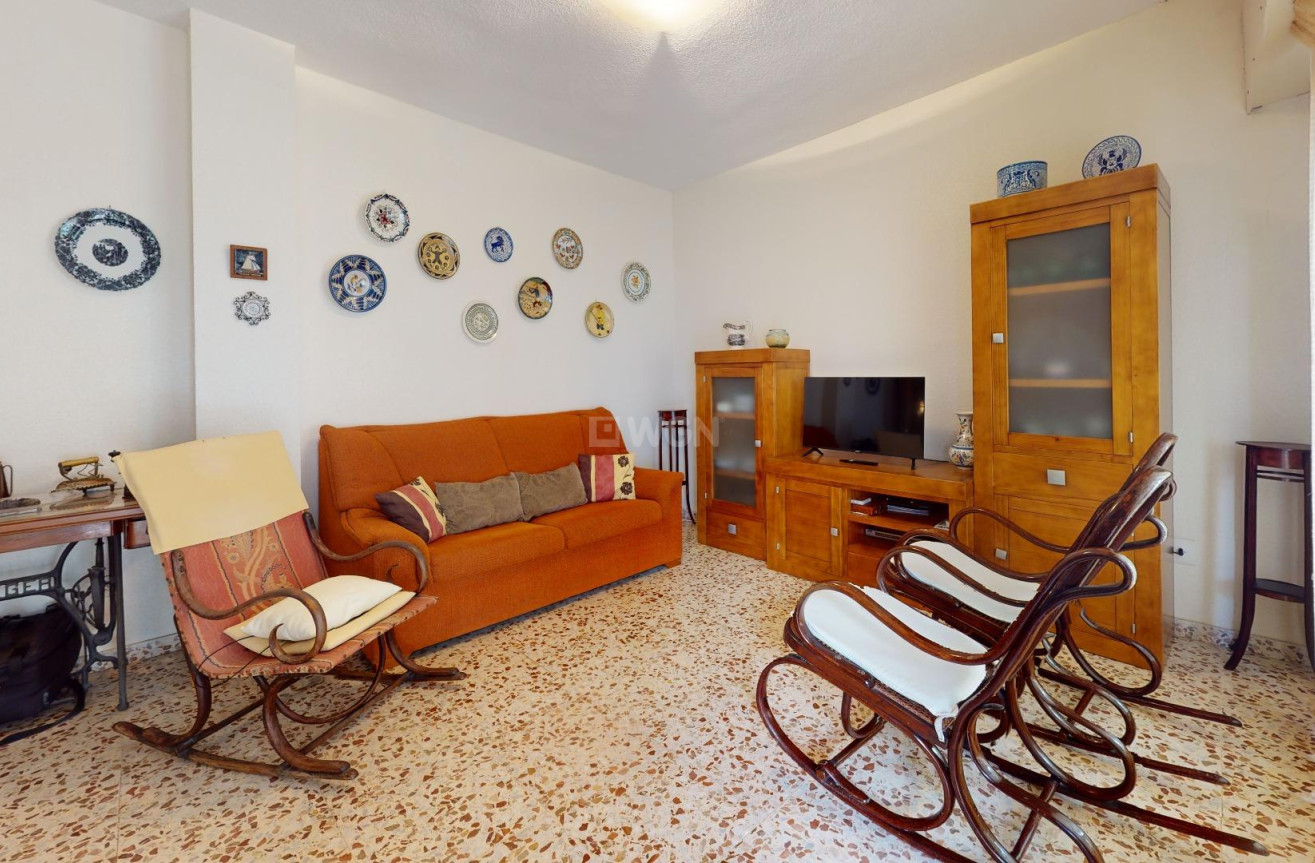 Resale - Apartment / flat - Torrevieja - Playa del Cura