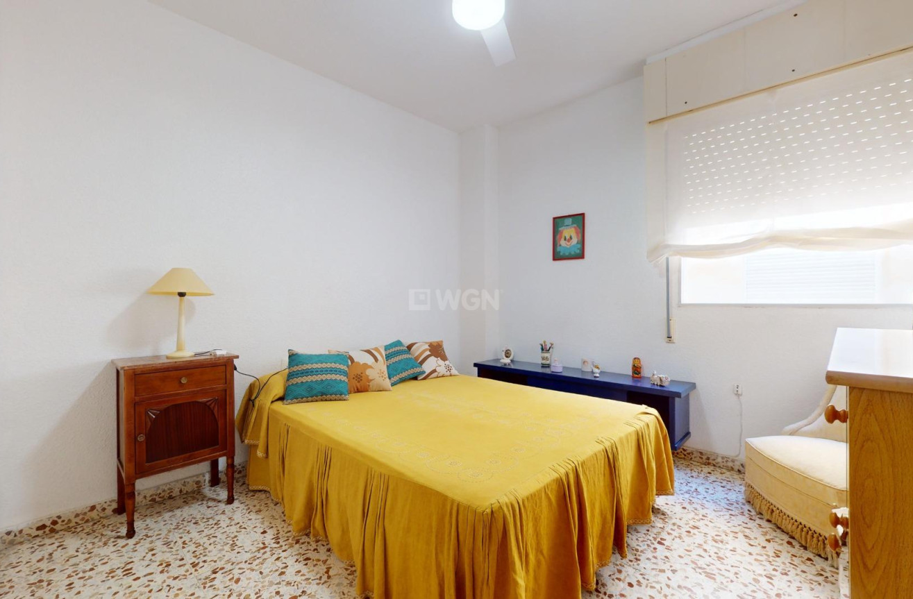 Reventa - Apartamento / piso - Torrevieja - Playa del Cura