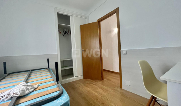 Resale - Apartment / flat - Torrevieja - Centro