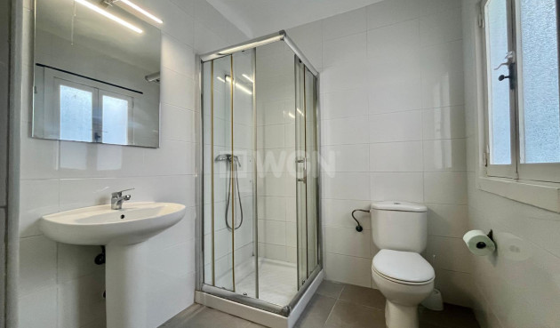 Resale - Apartment / flat - Torrevieja - Centro