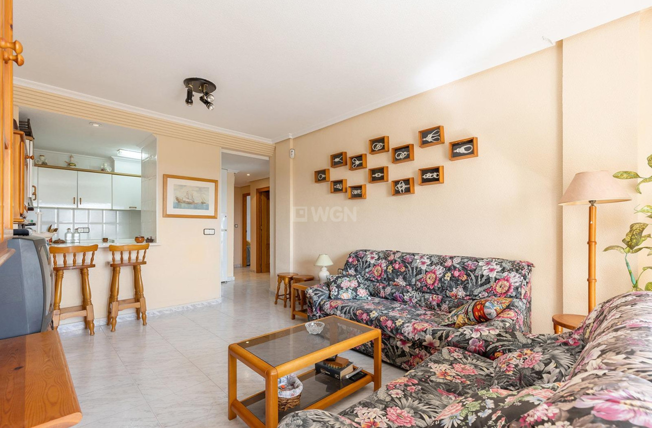 Resale - Apartment / flat - Torrevieja - Nueva Torrevieja