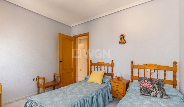 Resale - Apartment / flat - Torrevieja - Nueva Torrevieja