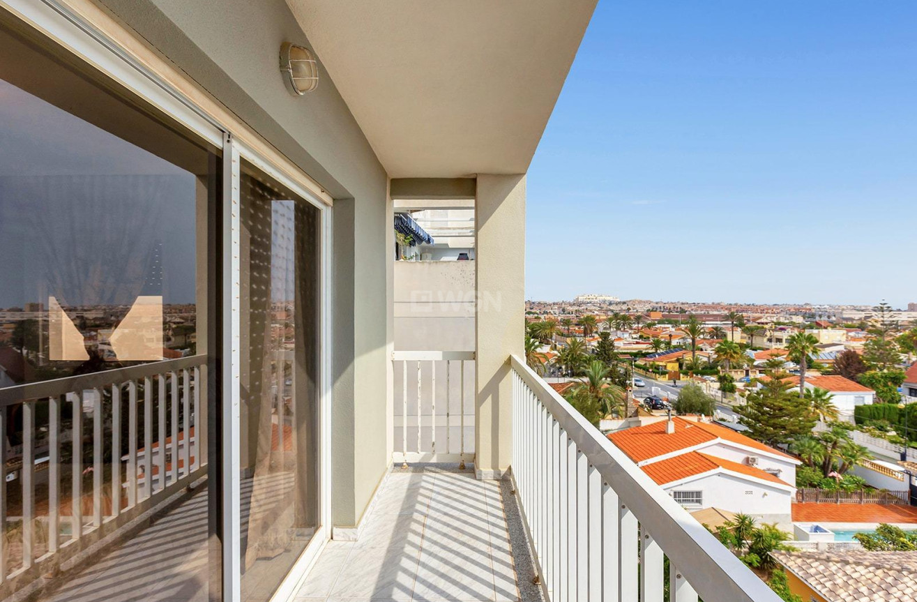 Resale - Apartment / flat - Torrevieja - Nueva Torrevieja