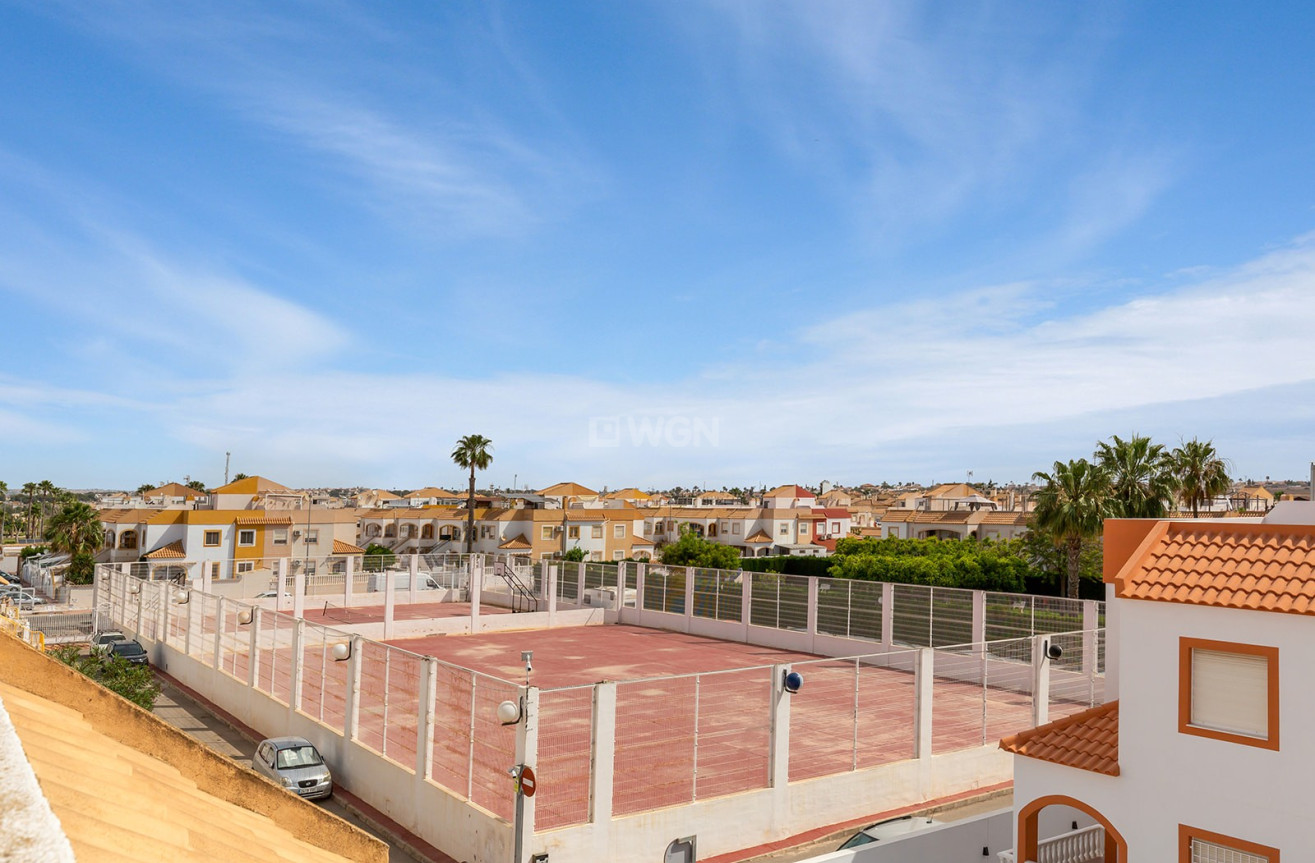 Resale - Bungalow - Torrevieja - Costa Blanca