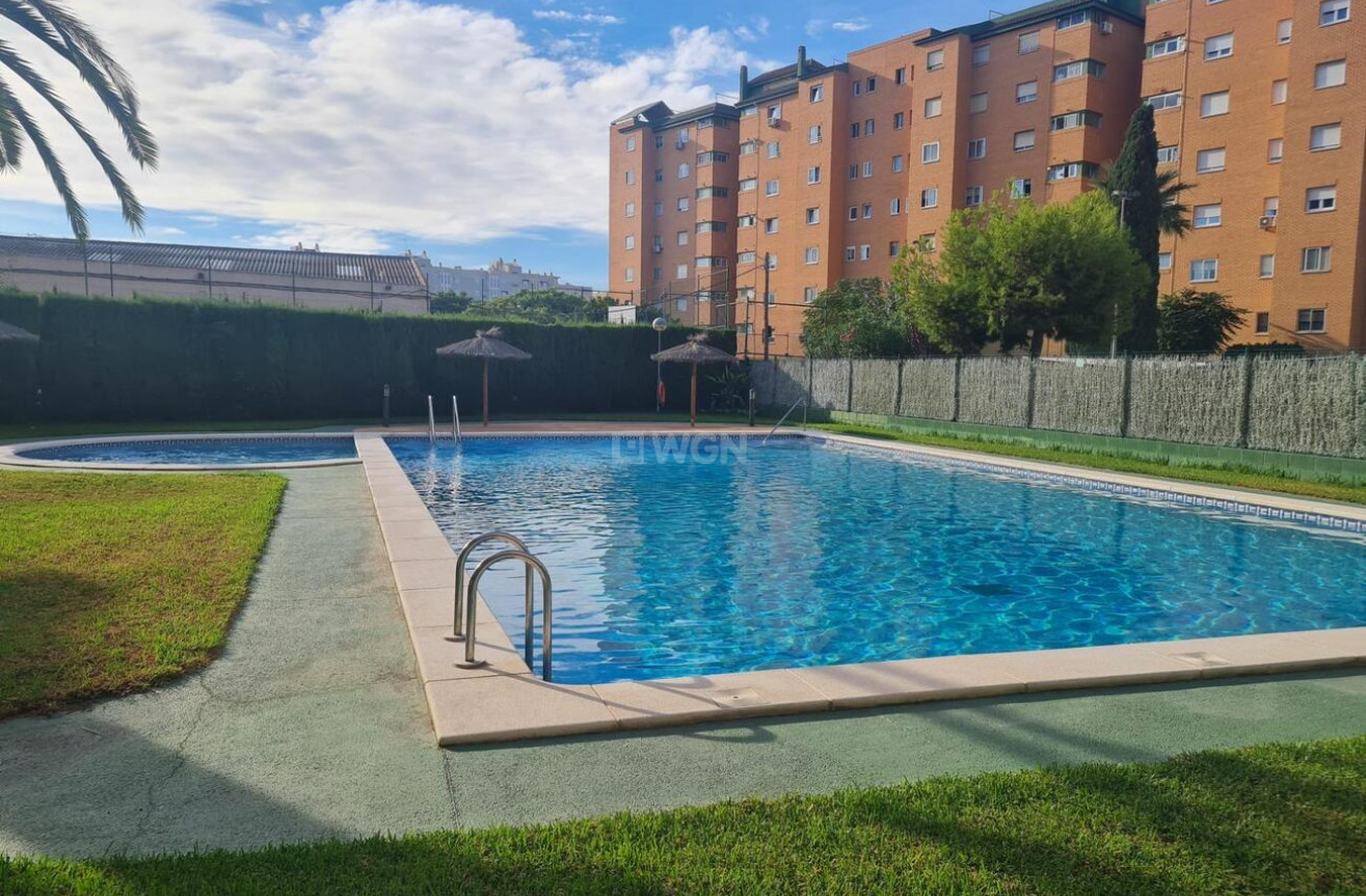 Resale - Apartment / flat - Alicante - Babel