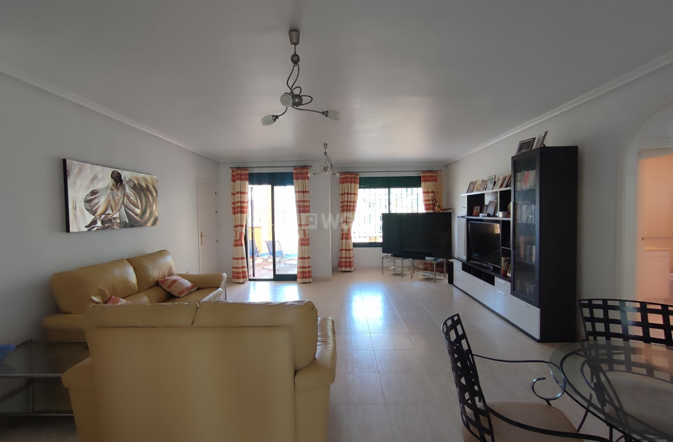 Resale - Apartment / flat - Campoamor - Costa Blanca