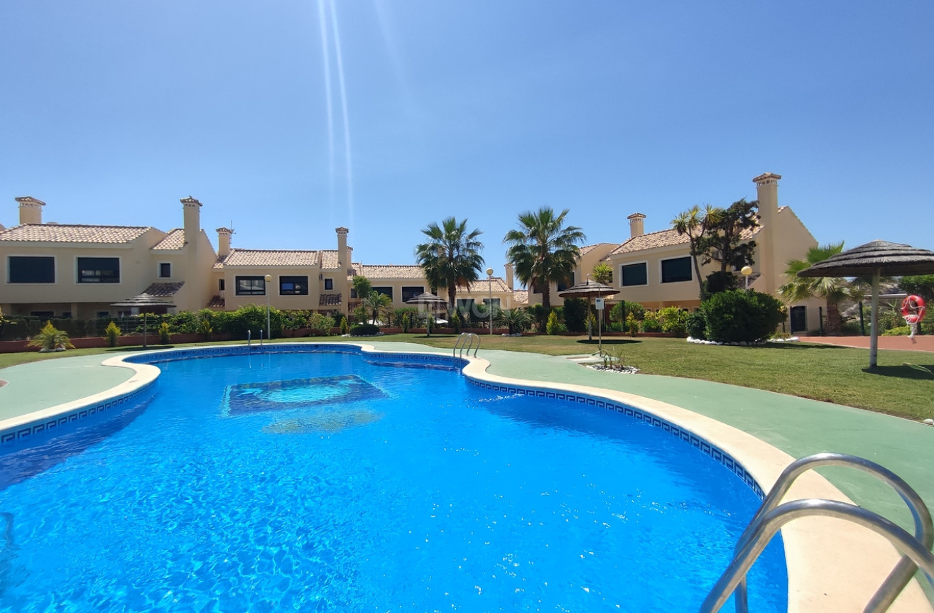 Resale - Apartment / flat - Campoamor - Costa Blanca