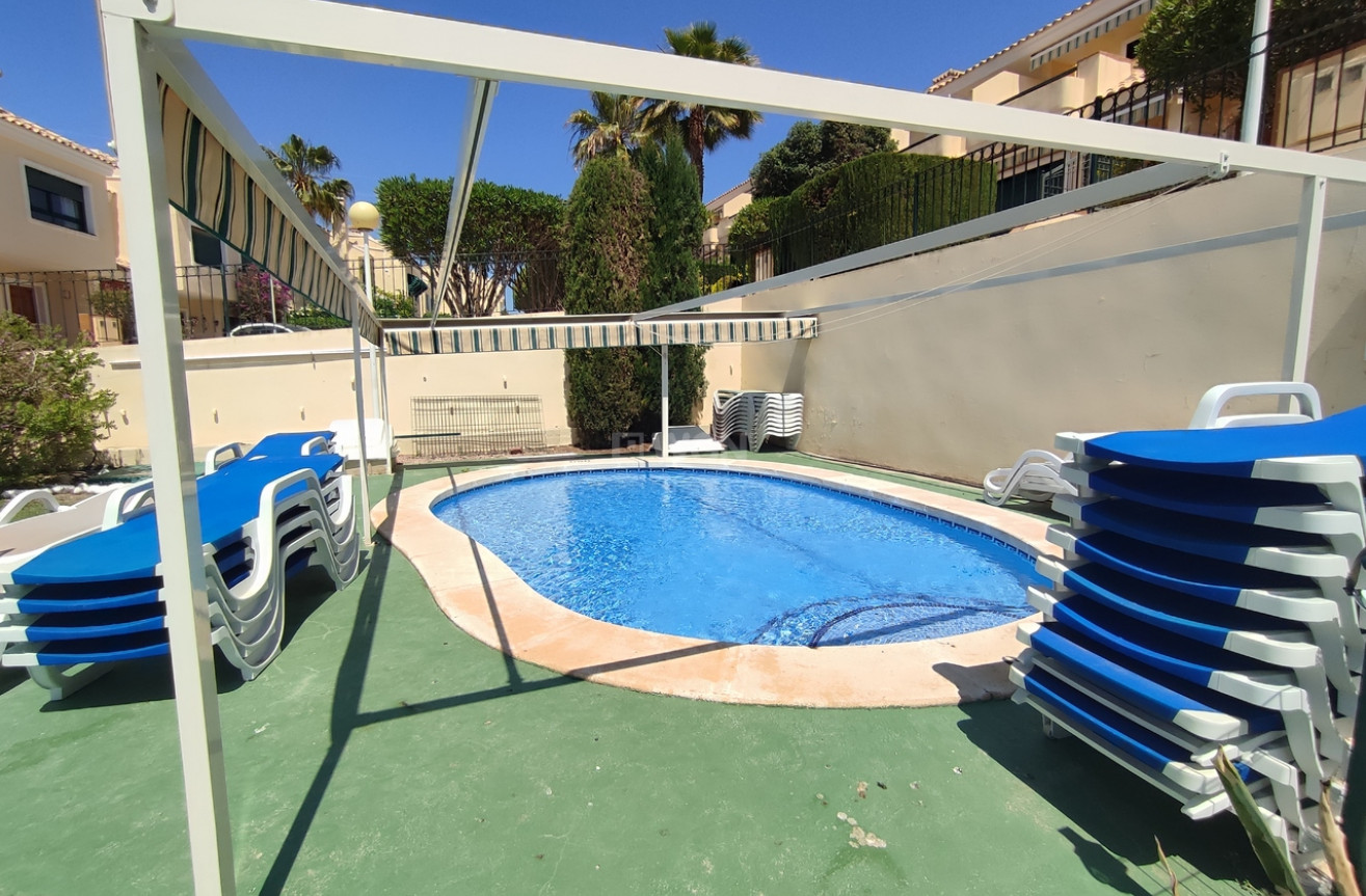 Resale - Apartment / flat - Campoamor - Costa Blanca